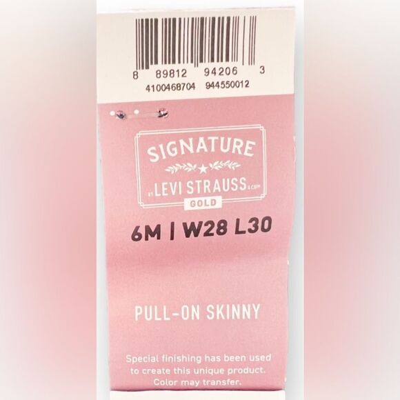 Signature By Levi Strauss Pull-On Skinny Totally Shaping Blue Jeggings. 6. NEW. - Picture 7 of 8